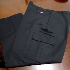 Dickies cargo pants relaxing fit 40×32 new.